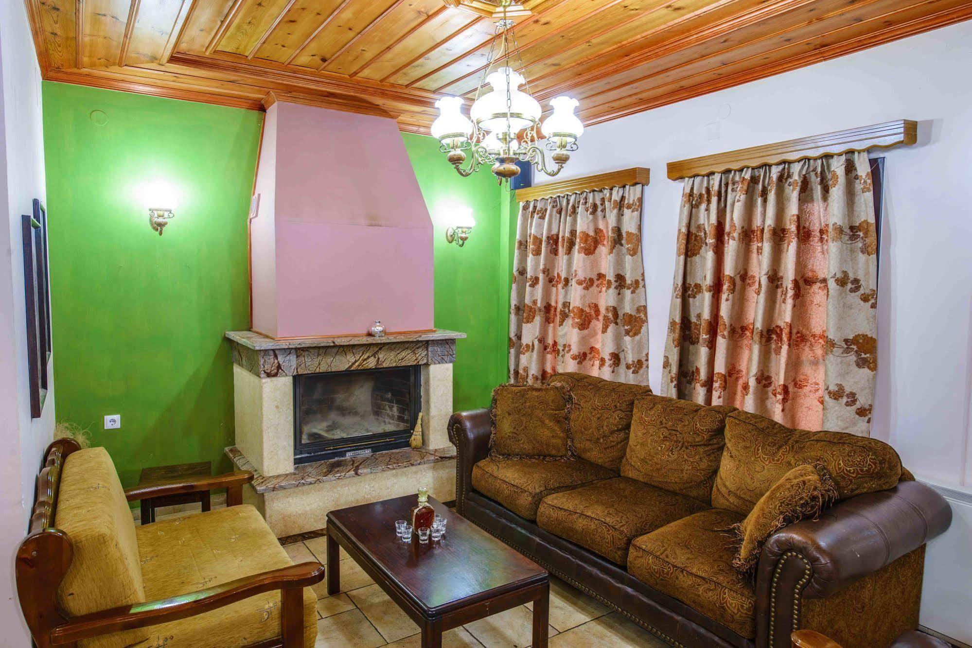 Balkoni Zagoriou Hotel Vradeto Luaran gambar
