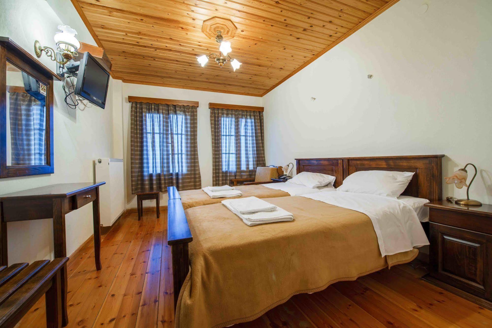 Balkoni Zagoriou Hotel Vradeto Luaran gambar