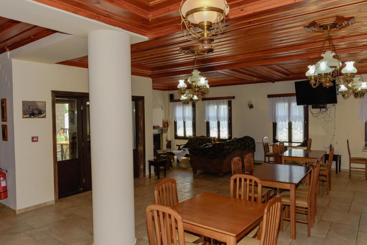 Balkoni Zagoriou Hotel Vradeto Luaran gambar